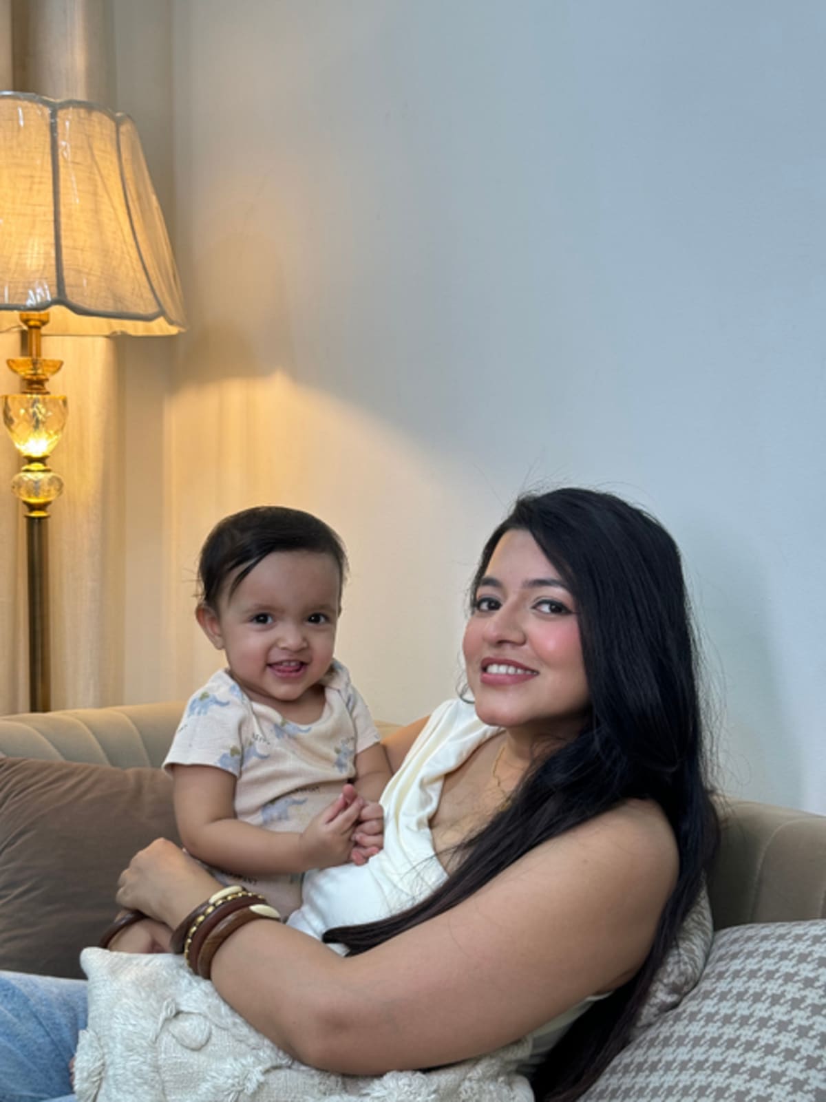 Mom Shares 5 Lessons from Documenting Motherhood Online