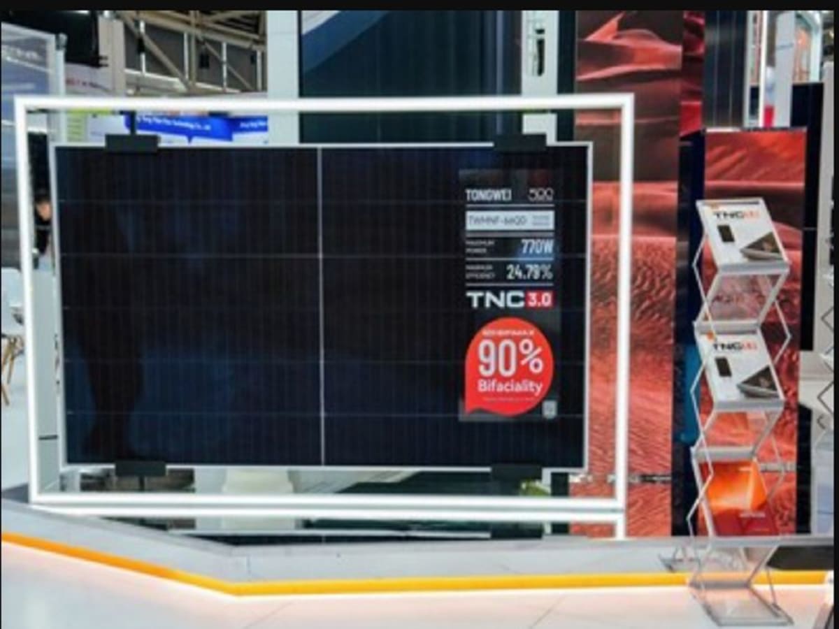 New Solar Panel Hits 770W and 93% Efficiency Record