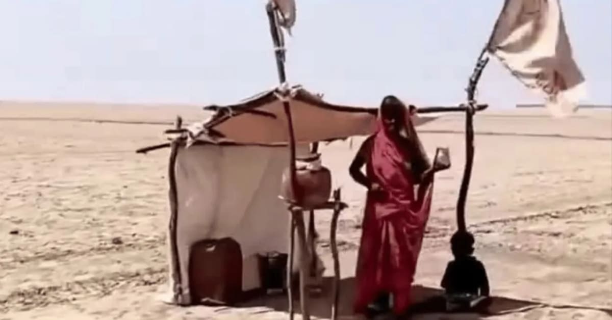 Woman Offers Free Water Daily in India's Scorching Desert - Image 2