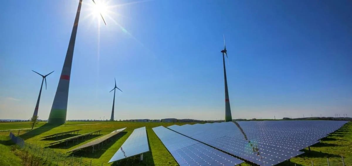 UAE Goes From Near-Zero to Major Clean Energy Hub in 10 Years - Image 3