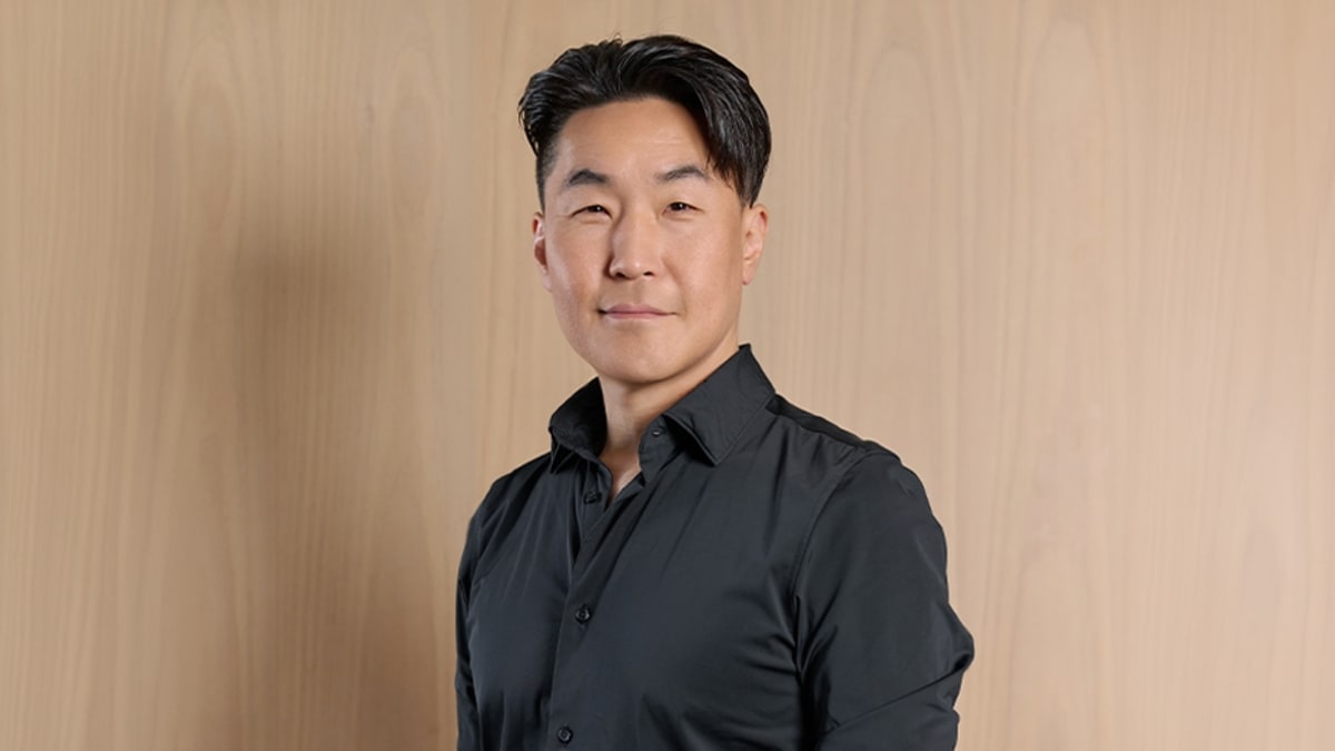 Samsung Designs Watches Using 100M Real Wrist Scans