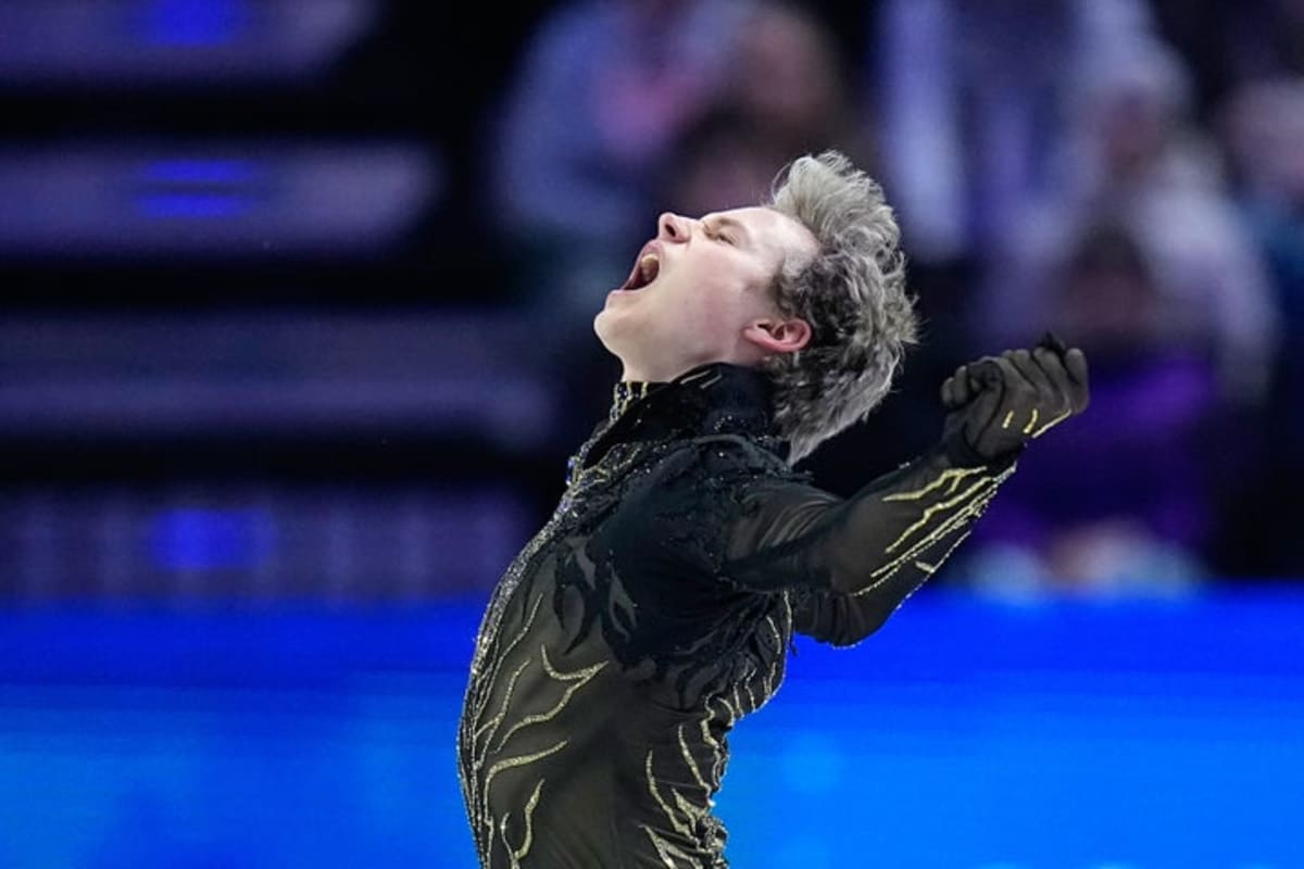 Ilia Malinin Wins 3rd World Title After Olympics Heartbreak - Image 3