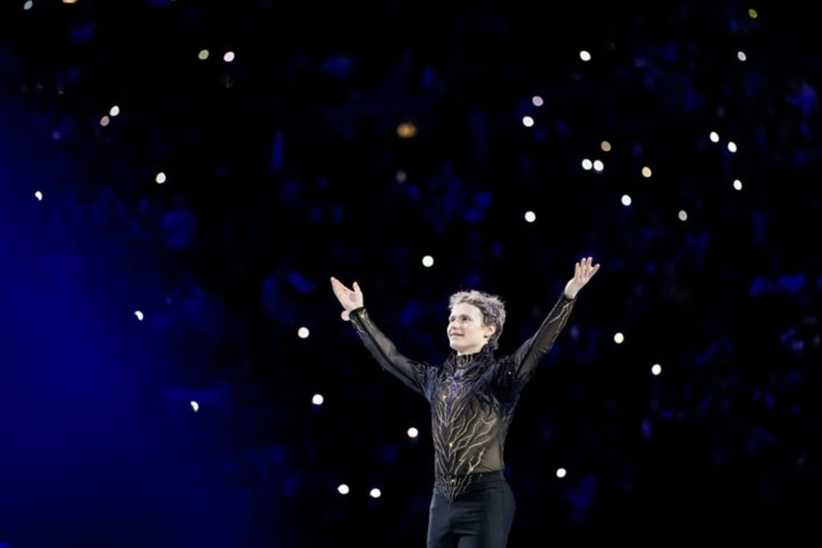 Ilia Malinin Wins 3rd World Title After Olympics Heartbreak - Image 4