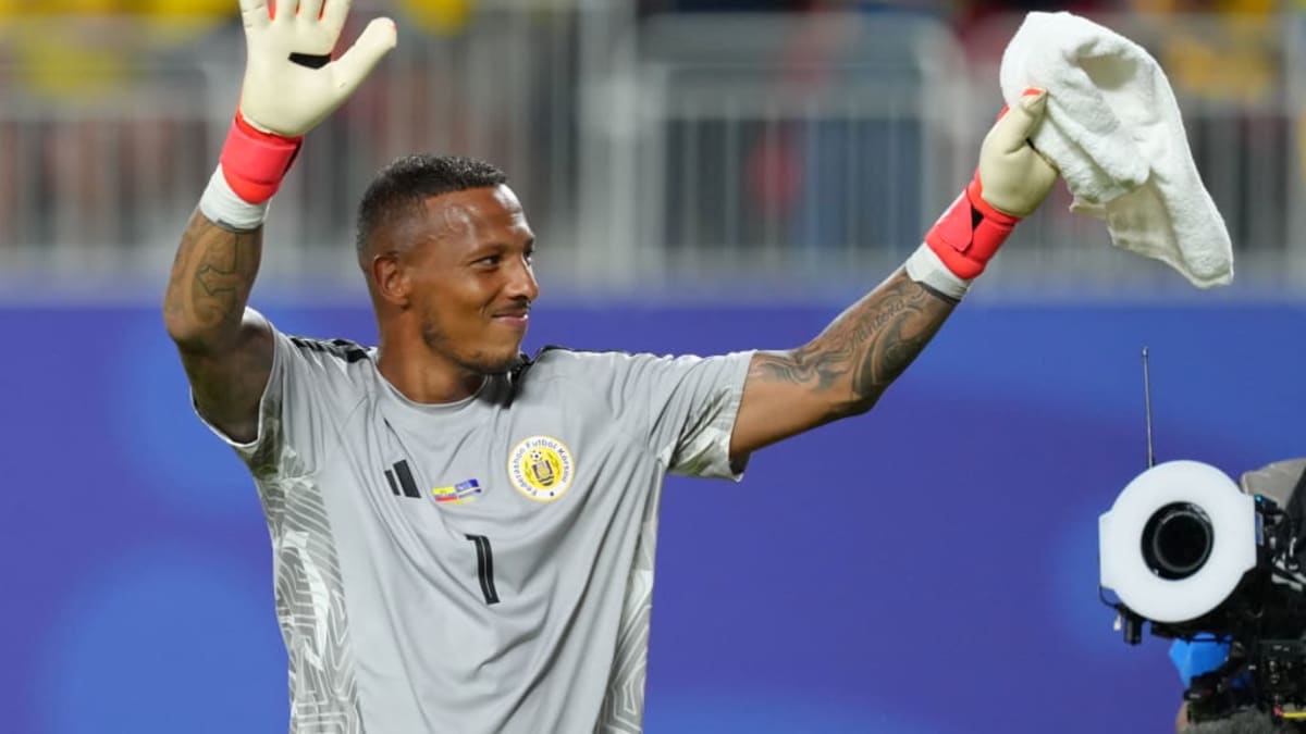 Curaçao Goalkeeper Sets World Cup Record With 15 Saves - Image 2