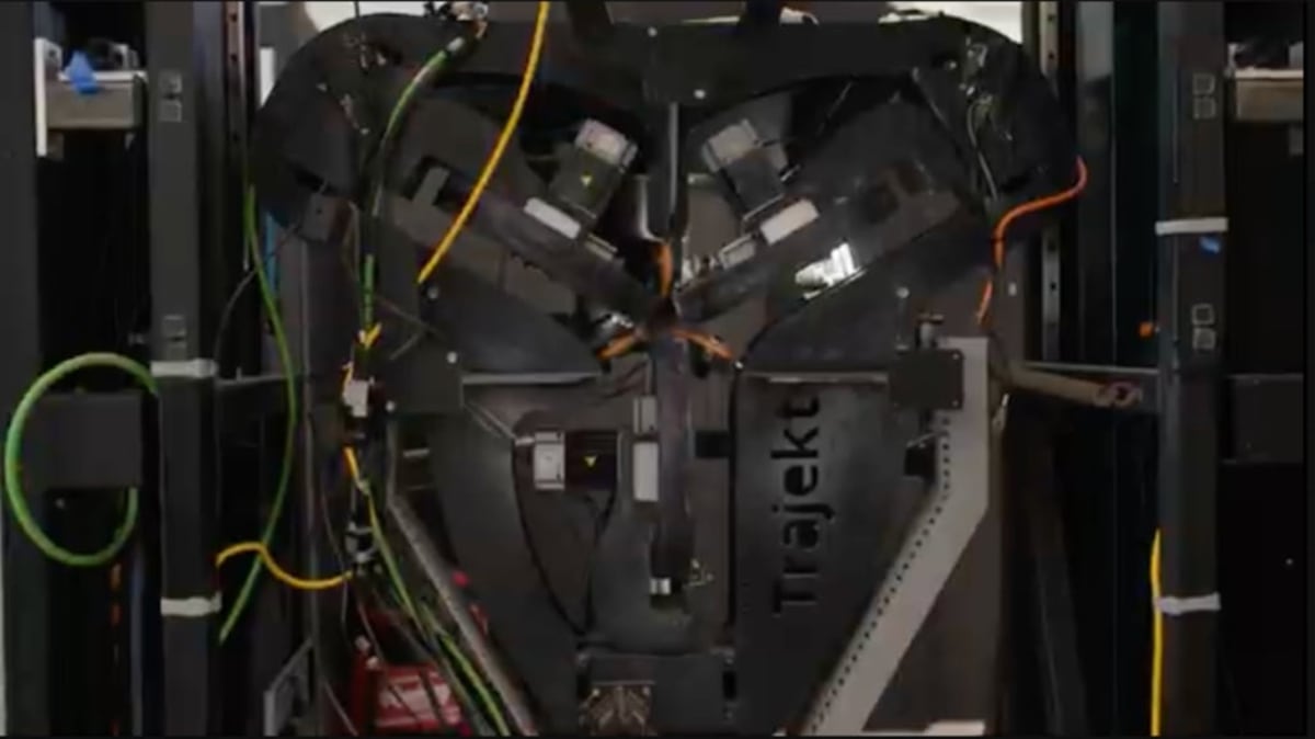 Baseball Machine Gives Hitters Edge Against 100 MPH Pitches - Image 4