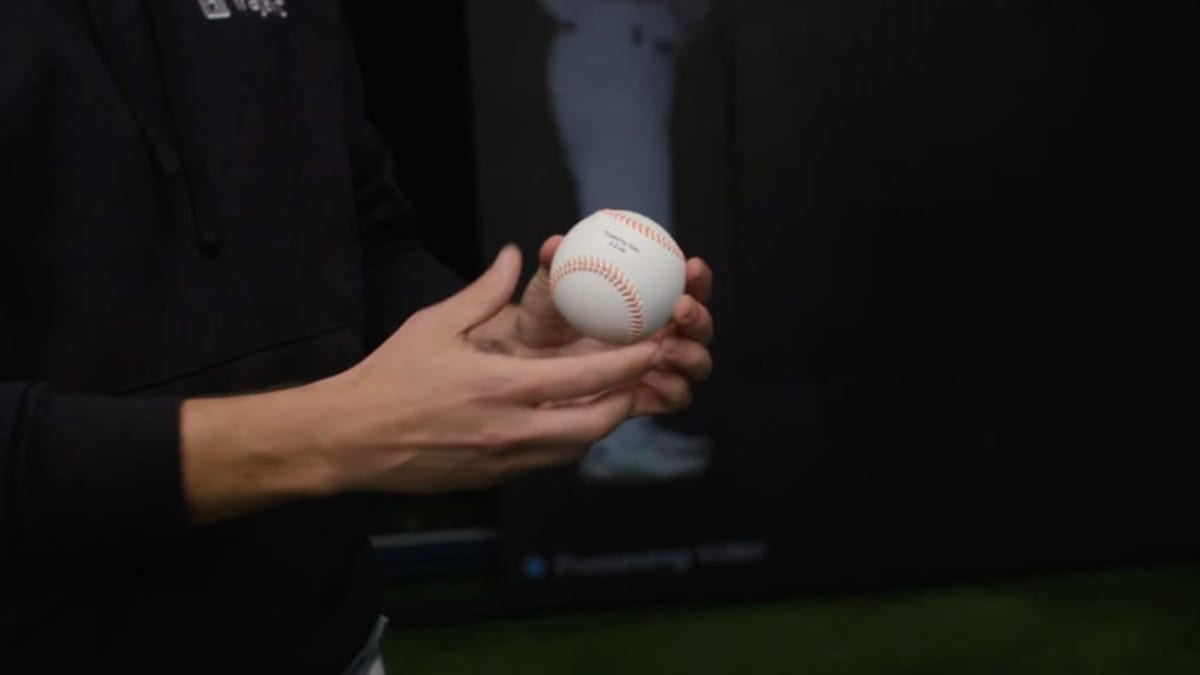 Baseball Machine Gives Hitters Edge Against 100 MPH Pitches - Image 5
