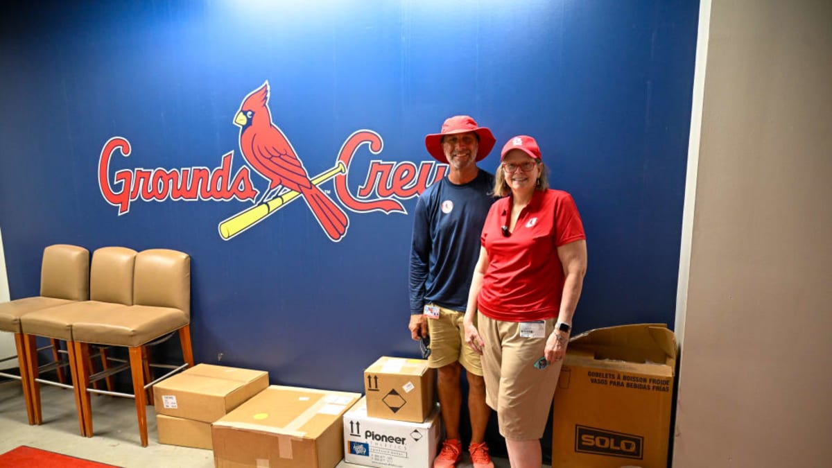 Cancer Survivor Rakes Dream Job at Cardinals Game - Image 3