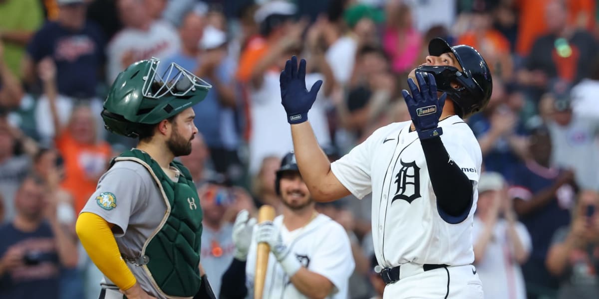 Eduardo Valencia celebrates after hitting home run in first Major League at-bat for Detroit Tigers