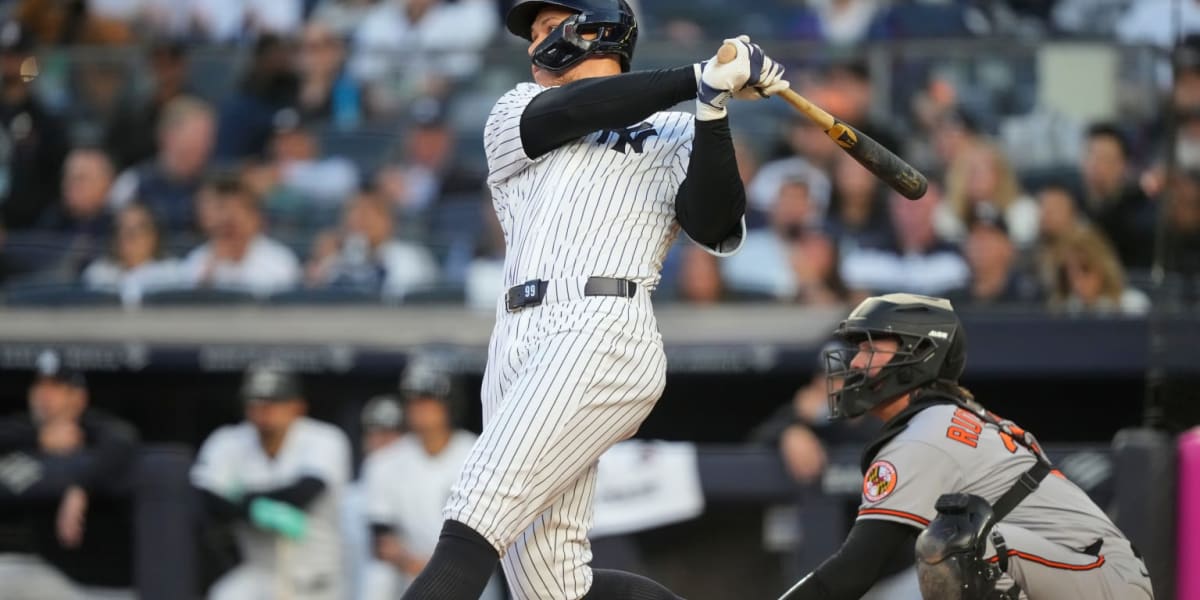 Yankees Honor Broadcaster John Sterling with Big Win