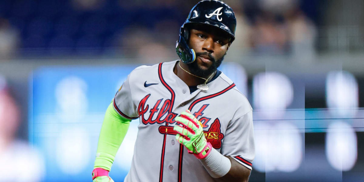 Braves' Harris Hits Near-Identical Homers to Same Spot