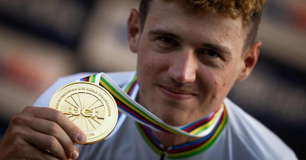 French Cyclist Wins Elite World Title in Photo Finish