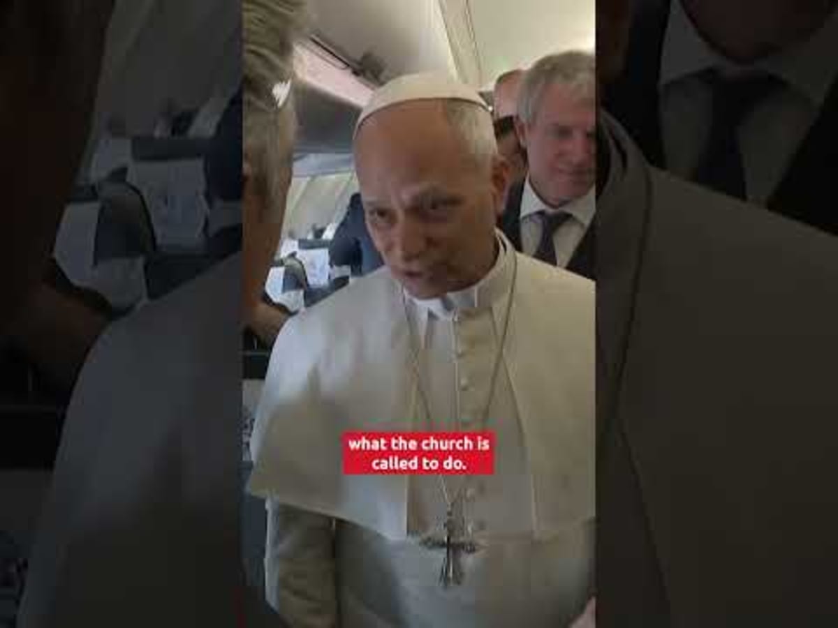 American Pope Spends July 4th Honoring Migrants in Italy - Image 4
