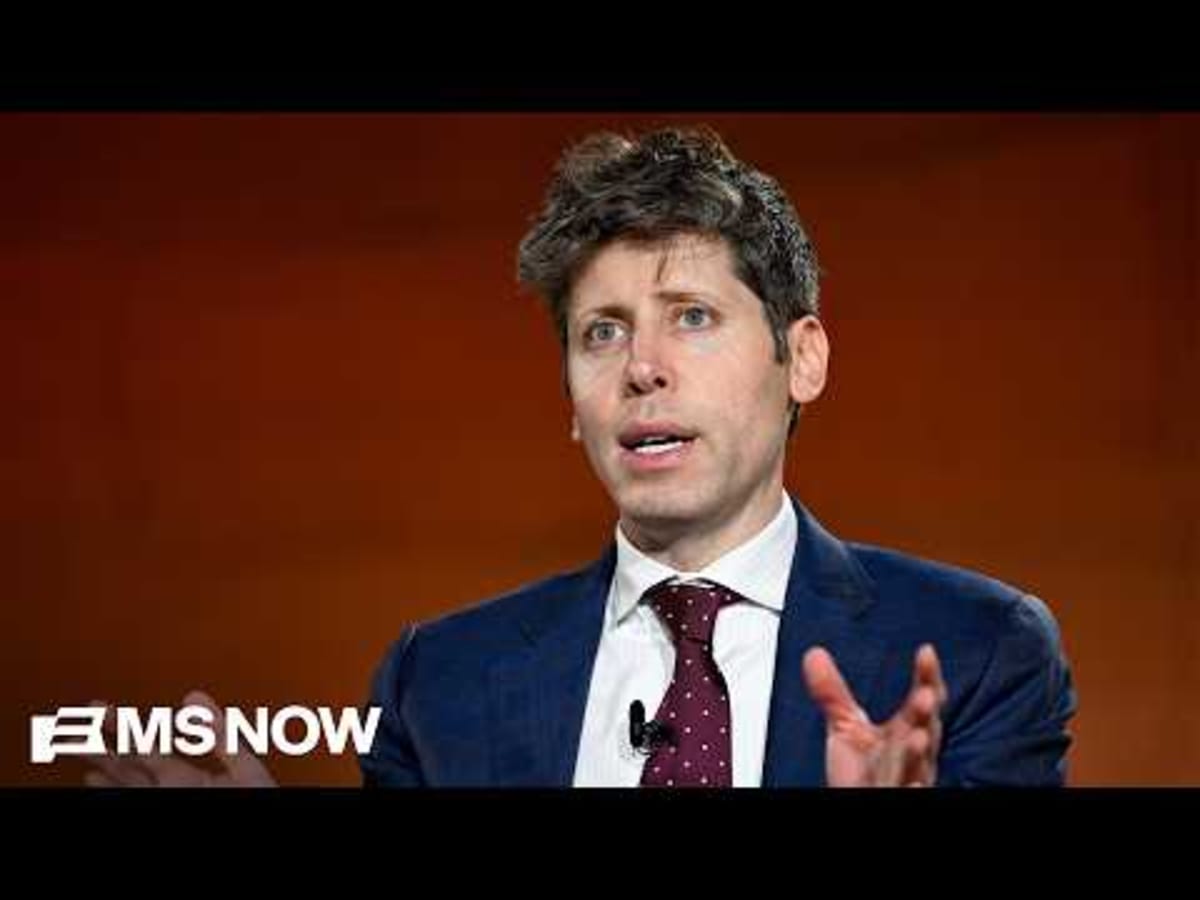 60-Year-Old Cancer Survivor Plays College Football - Image 5