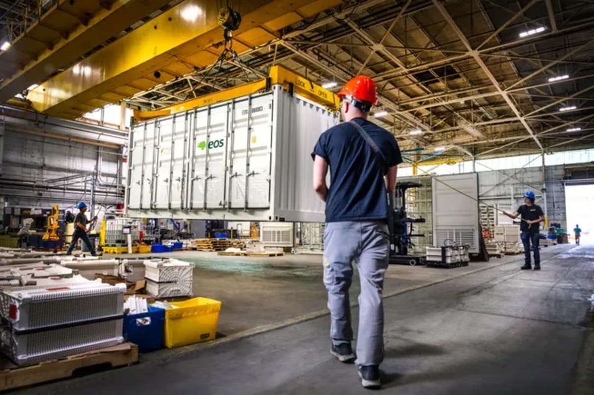Google Powers Data Centers With Coal Mine Solar Project