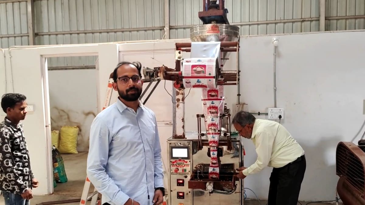 Engineer Quits City Life, Builds $6K Spice Business at Home - Image 4