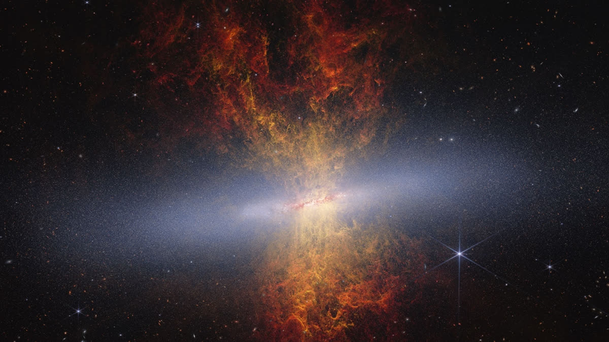 Webb Telescope Captures 16.5 Million Stars in Cigar Galaxy