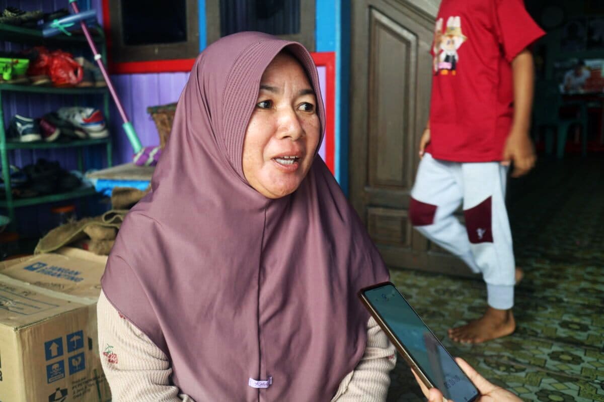 Solar Power Sparks Women-Led Businesses in Borneo Village - Image 3
