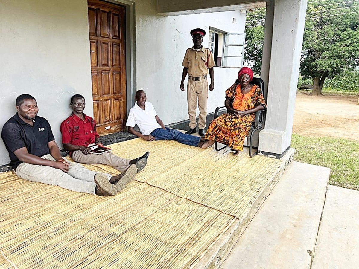 Electric Fences Help Elephants and Farmers Share Zambia Land - Image 5