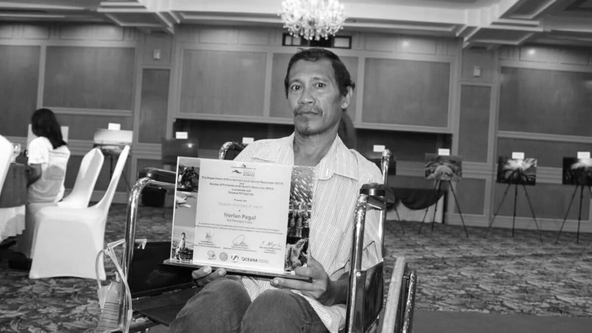Paralyzed Fisherman Kept Watch Over Philippine Waters - Image 5