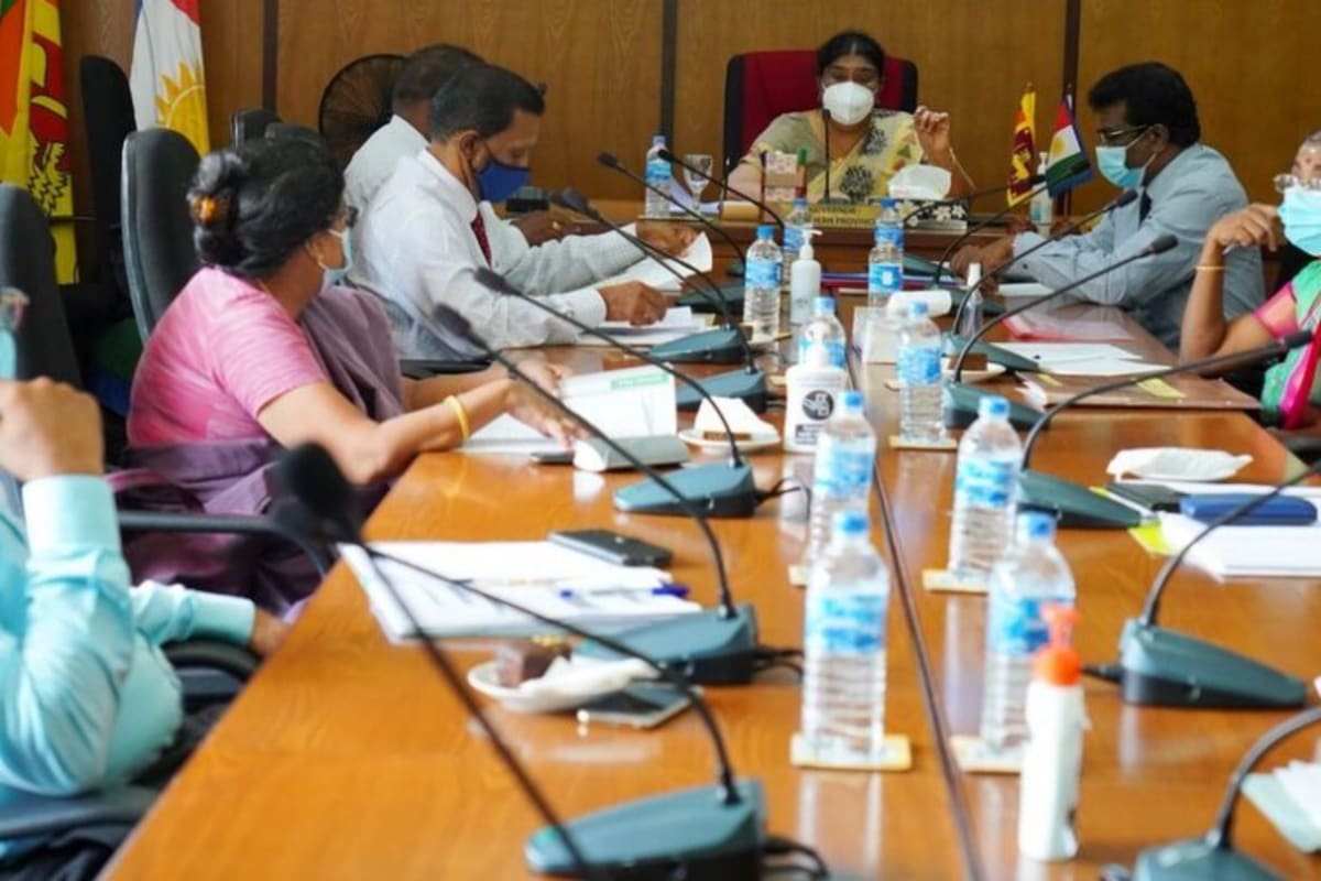 Sri Lanka Bans Plastic Bottles at Government Events - Image 4