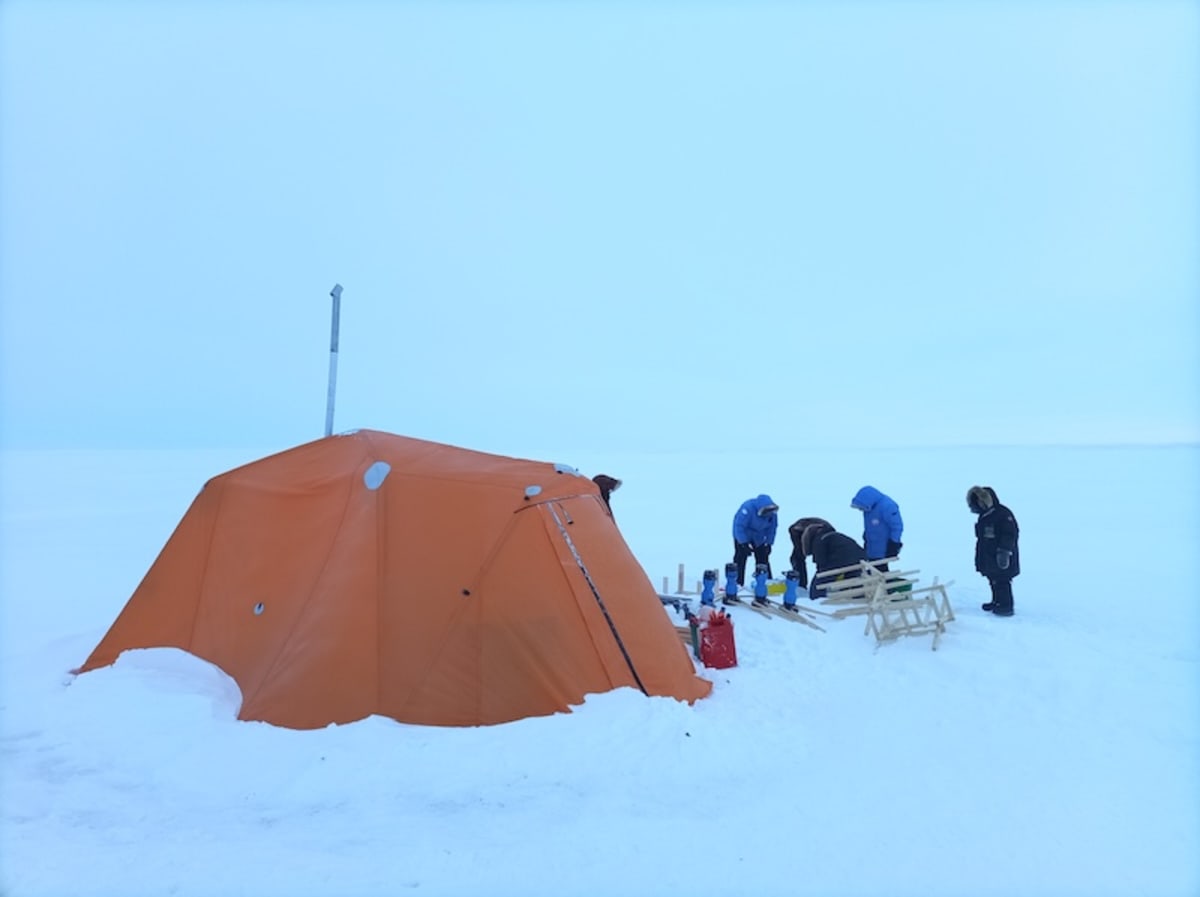Canadian Arctic Town Tests Ice-Thickening Technology - Image 4
