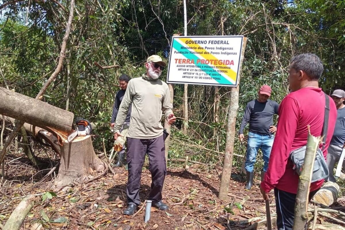 Brazil Marks Borders for Isolated Amazon Tribe After 25 Years - Image 2