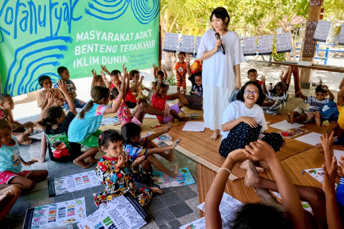 Indonesian Kids Map Their Coral Reefs Through Storybooks - Image 2