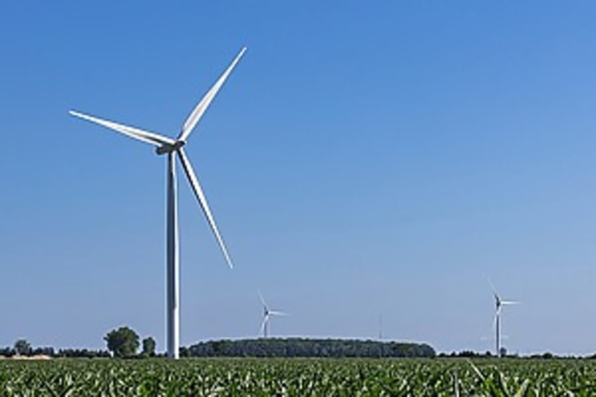 Europe's Rooftop Solar Orders Triple Amid Energy Crisis - Image 2