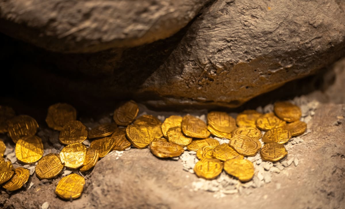 Ancient Buddha statue with gold artifacts revealed inside hollow core chamber Thailand