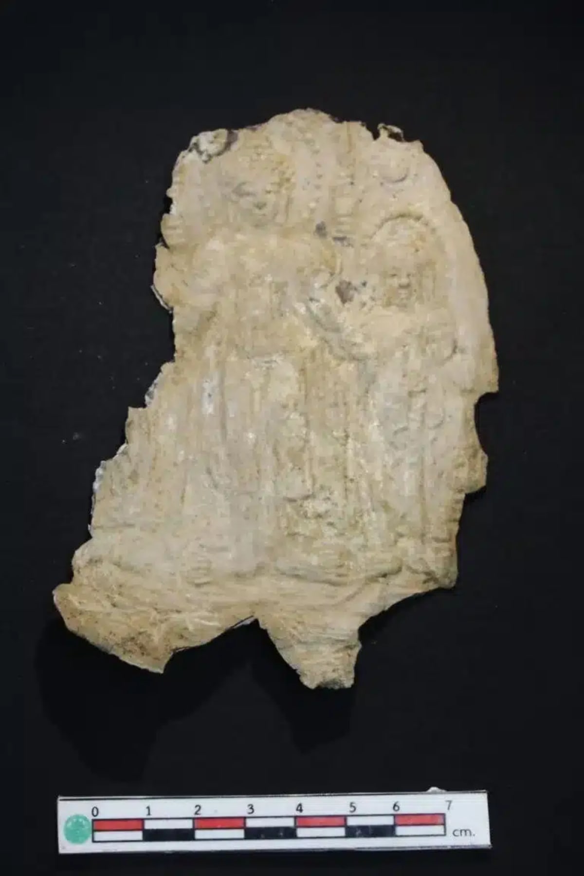 1,300-Year-Old Buddha Statue Hides Gold Treasure in Thailand - Image 4