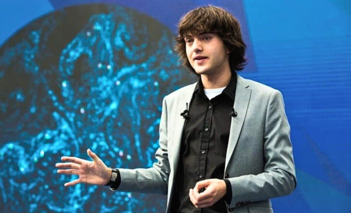 Long floating barrier system collecting plastic debris from ocean surface in Pacific waters