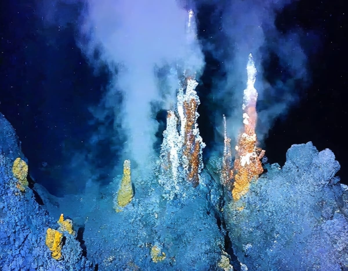 Ancient Water Found 2 Miles Deep May Harbor Hidden Life - Image 4