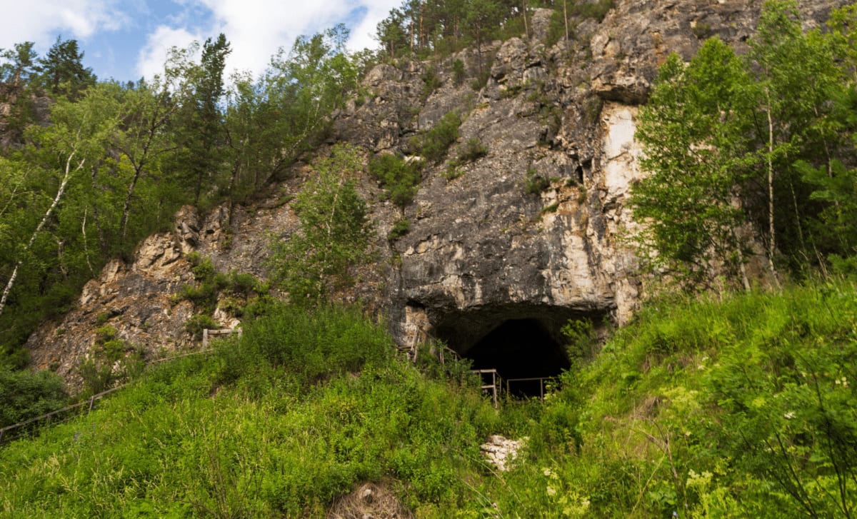 Ice Age Survivors: Lost Human Lineage Found in China