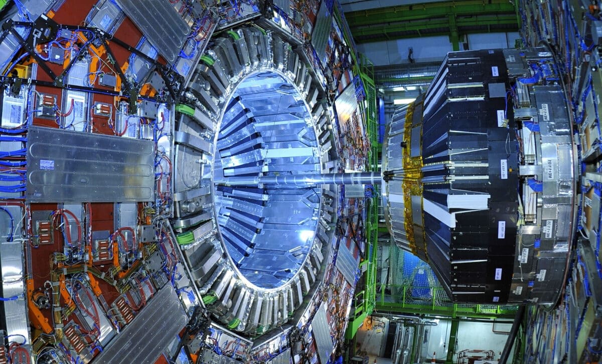 Colorful visualization of particle beam paths inside CERN's Super Proton Synchrotron accelerator ring