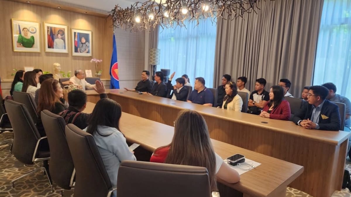 17 Filipino Farmers Learn AI and Agritech in Singapore - Image 2