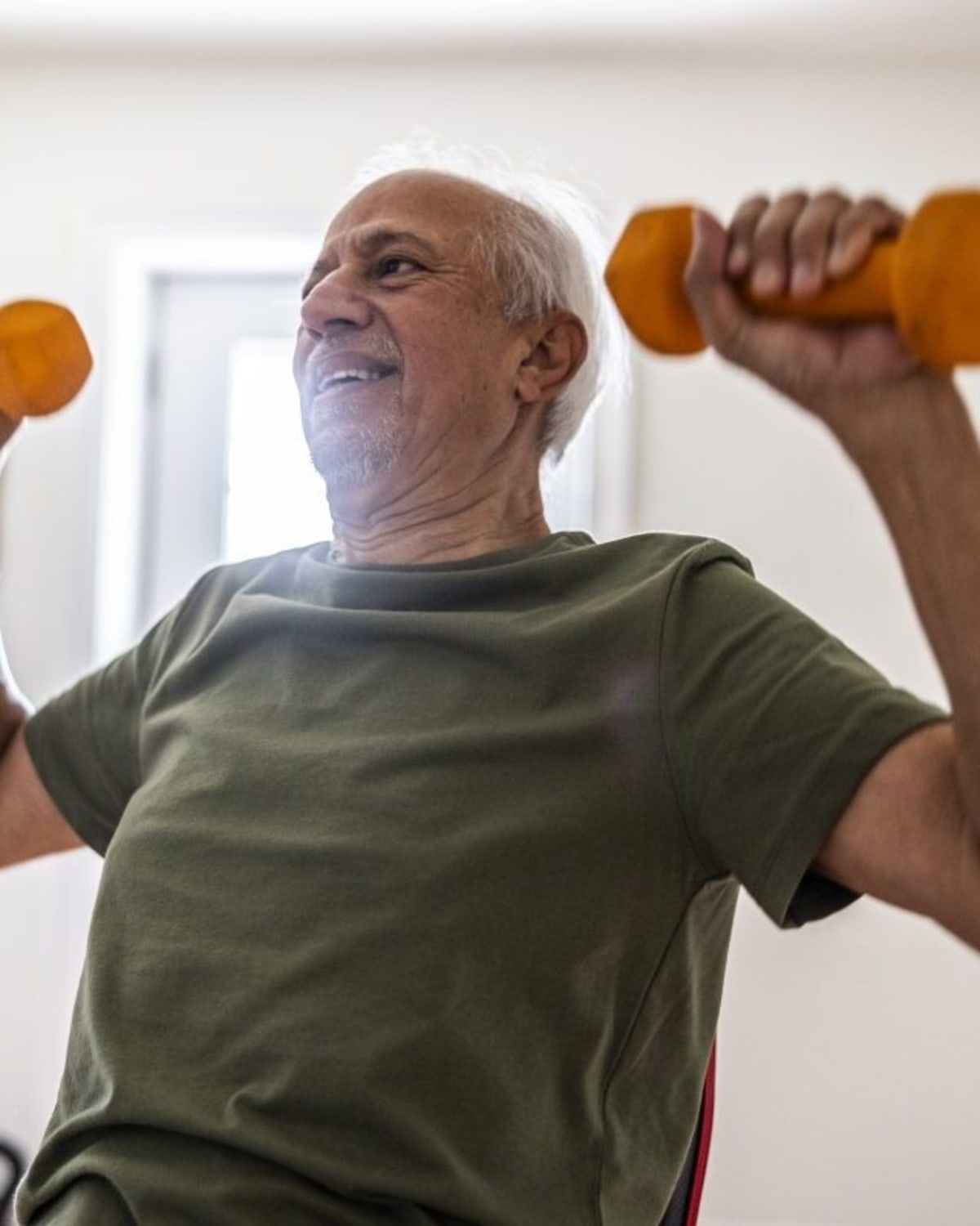 Weekly Arts Hobby Slows Brain Aging by 4%, Study Finds - Image 2