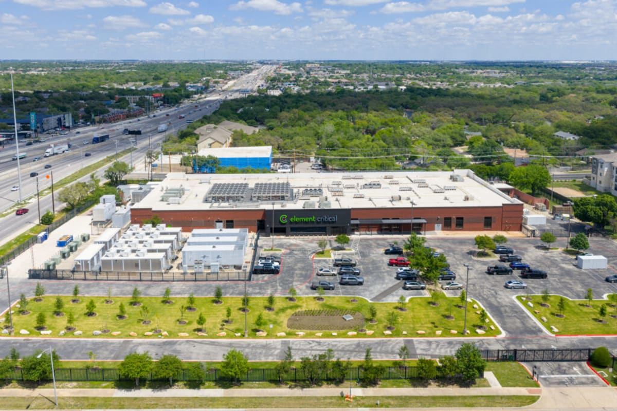 Texas Data Centers Slash Water Use by 95% With New Tech