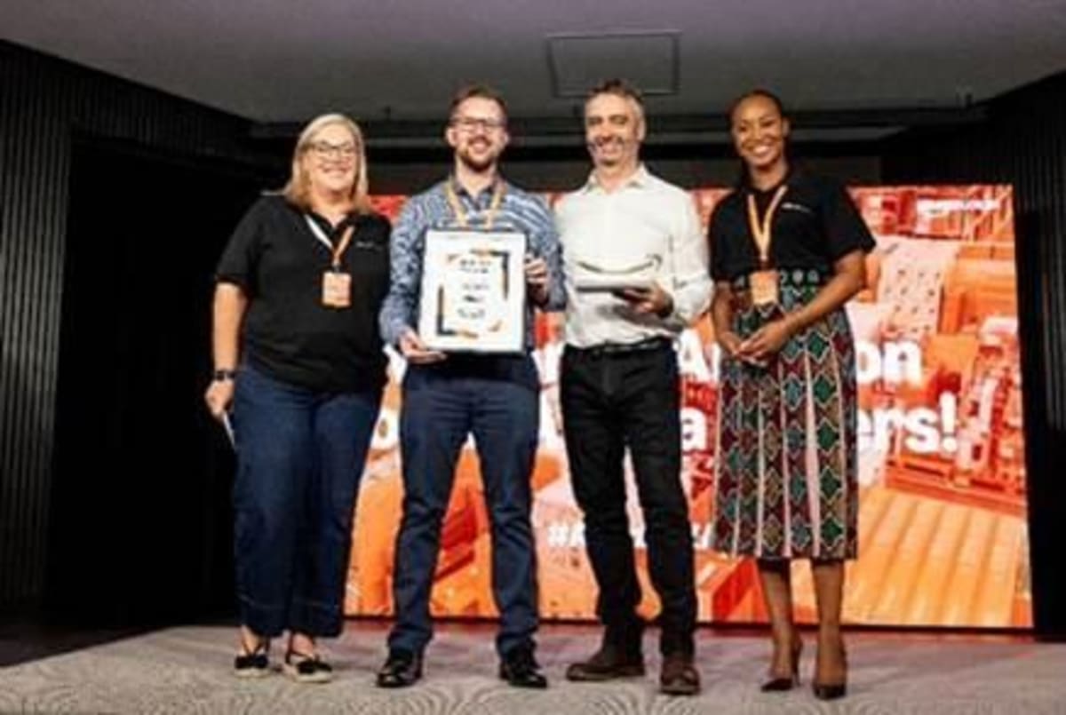 ** South African business owners networking and celebrating at Amazon Seller Summit event