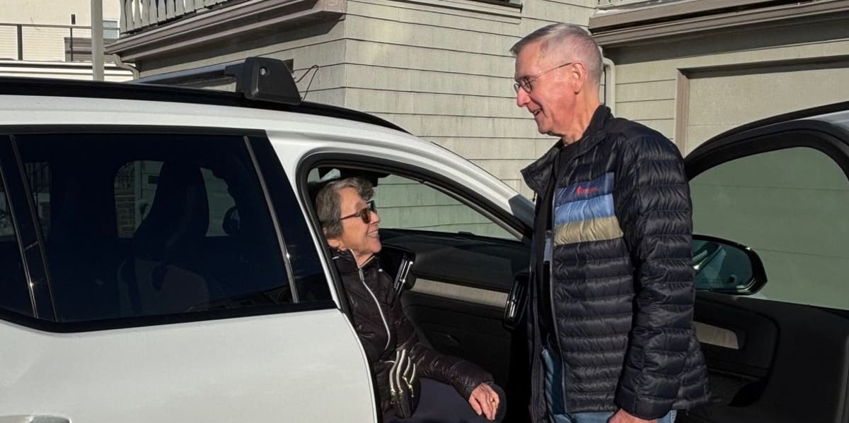Volunteers Give Seniors Independence in Massachusetts Towns