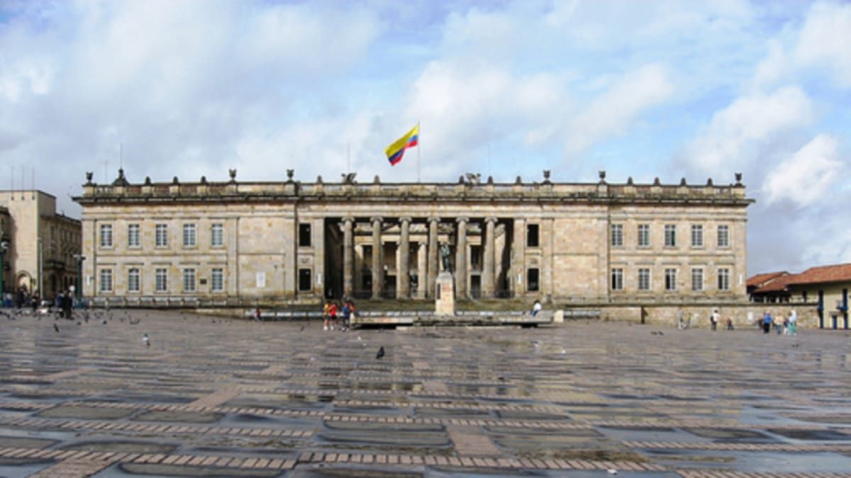Colombian voters casting ballots in congressional election showing support for progressive policies