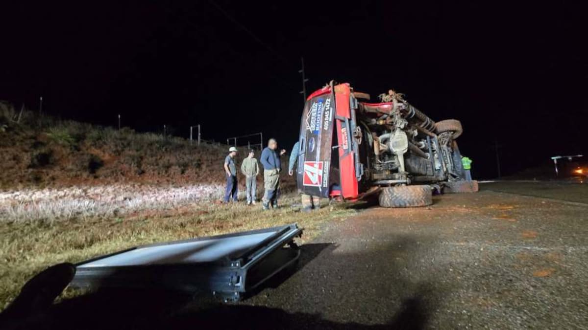 Woman's Split-Second Choice Helped Save Storm Chasers - Image 3