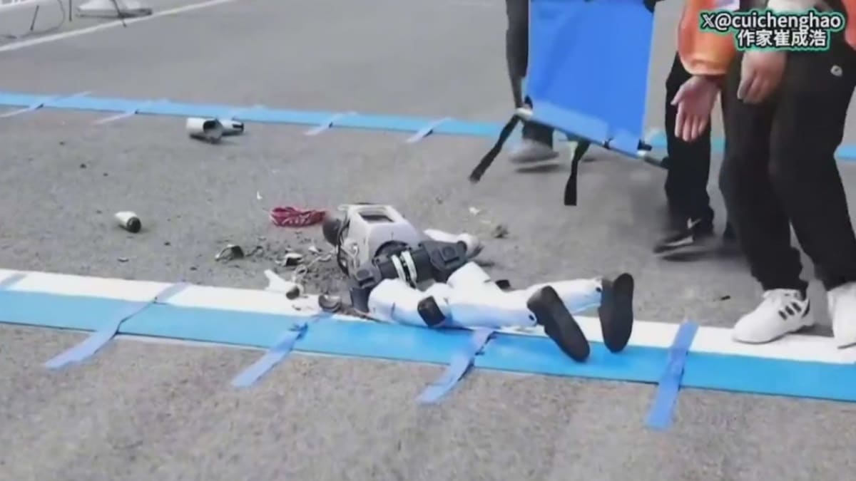 Robot Breaks Half-Marathon Record by 6 Minutes in Beijing - Image 4