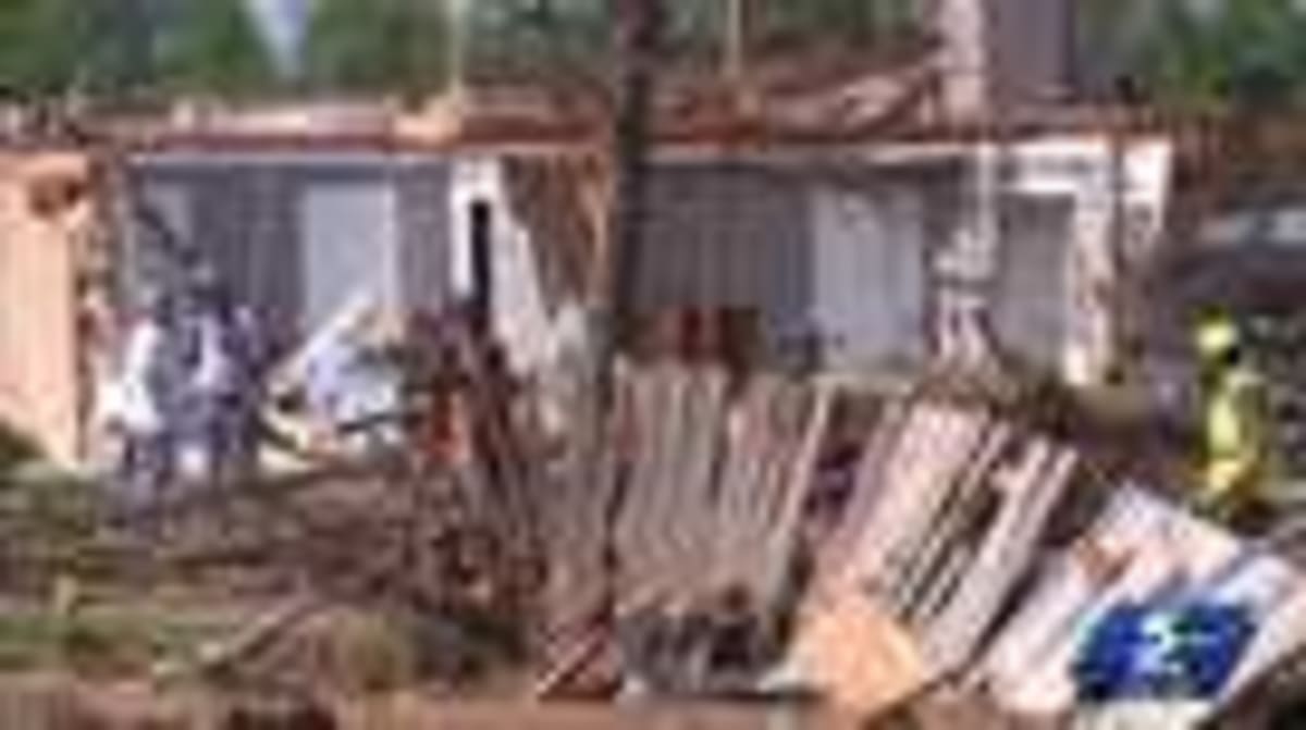 400+ Volunteers Rally to Help Enid After EF4 Tornado - Image 4