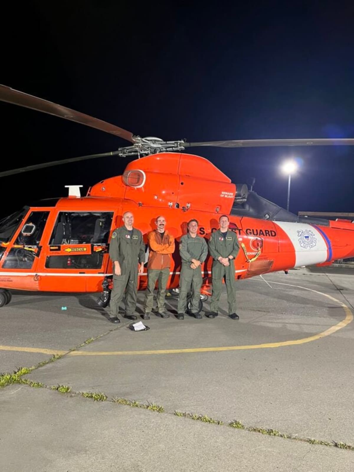 Coast Guard Saves Stroke Patient in Midnight Mountain Rescue - Image 3