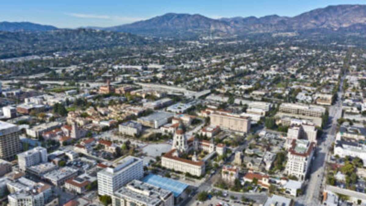 Venice Beach Aims for World's Largest Cleanup on Sept 19 - Image 3