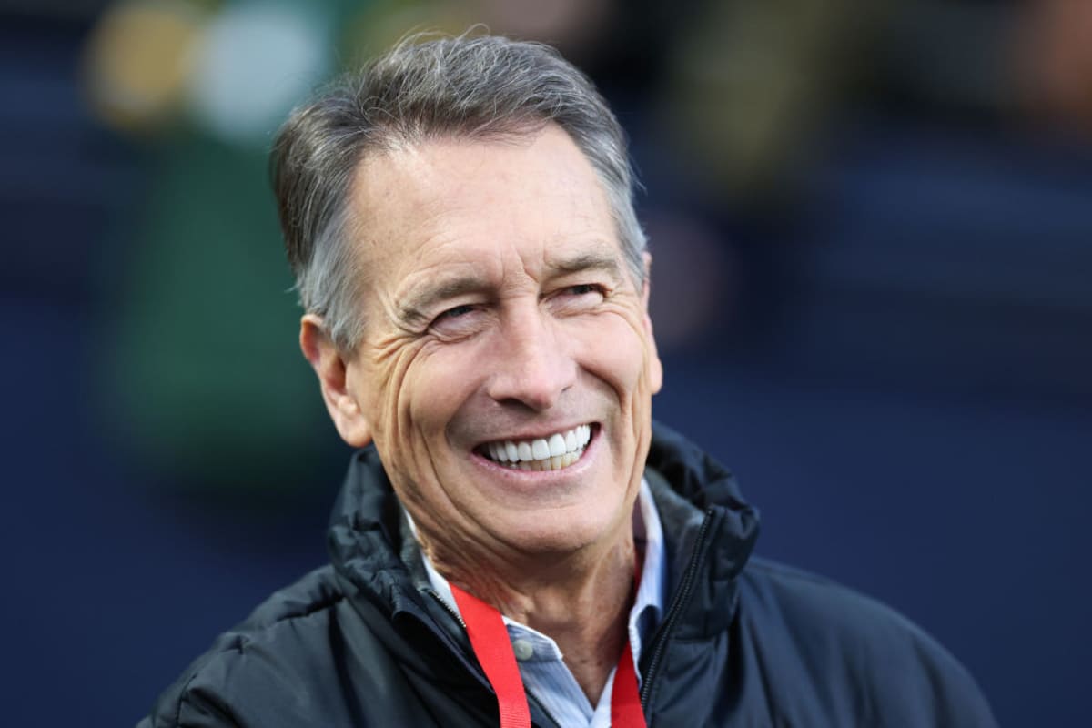 Astronaut's iPhone Video Shows Earth Setting Behind Moon - Image 5