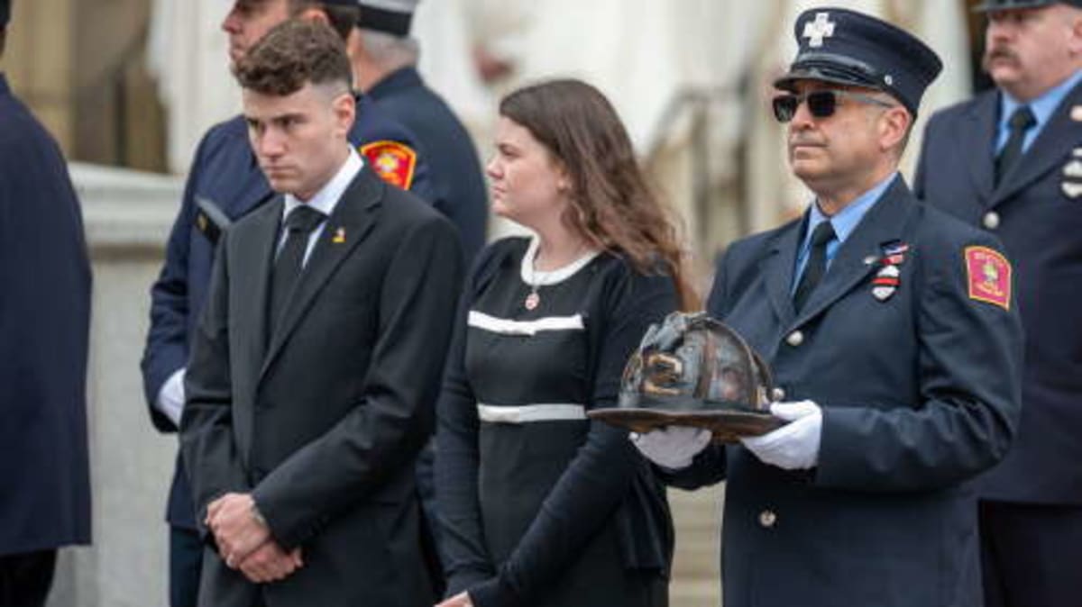 FDNY Father and Son Both Win Medals for Separate Rescues - Image 3