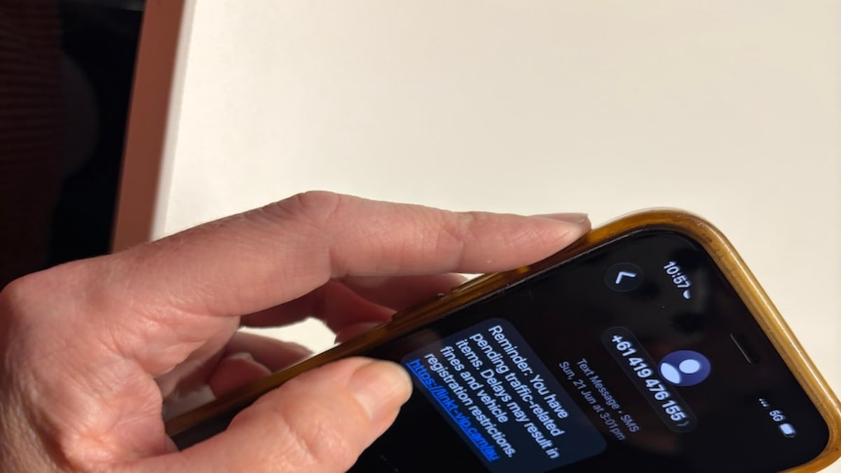 Australia Labels Unverified Texts to Fight $18M Scam Wave - Image 2
