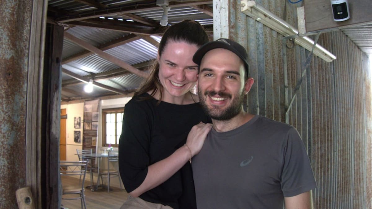 Newlyweds Buy 160-Year-Old Wedding Venue They Married In - Image 4