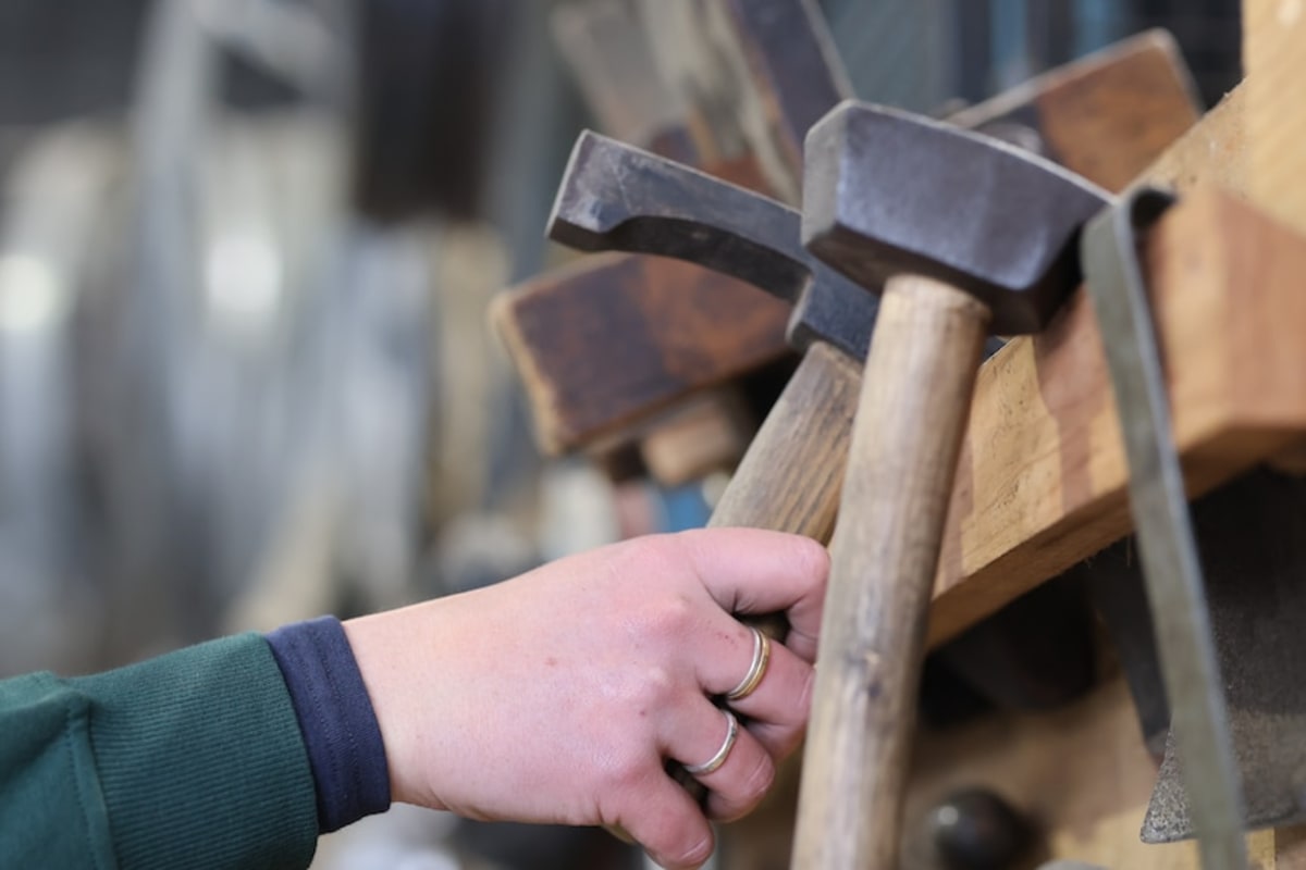 Tasmania's Family Cooperage Keeps 56-Year Craft Alive - Image 5